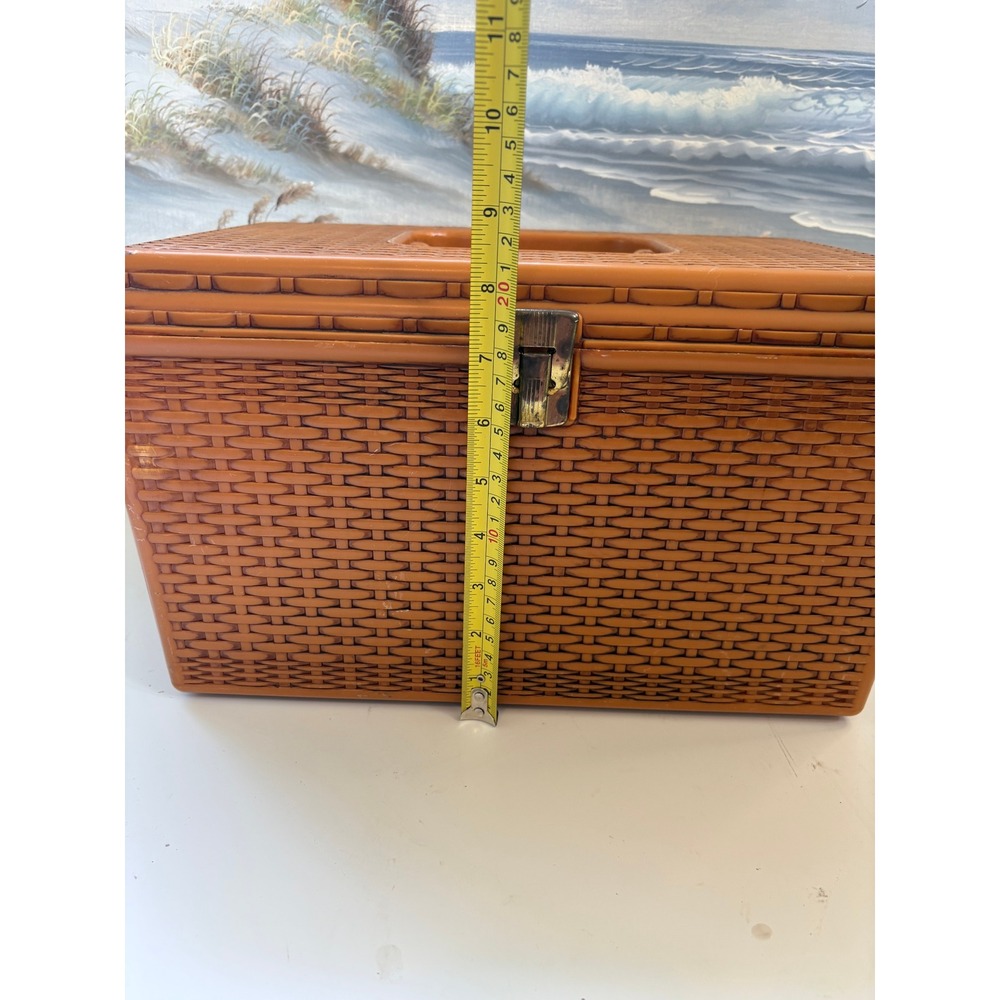 Vintage Burnt Orange Faux Wicker Plastic Sewing Basket Box with Tray & Thread - Picture 10 of 11